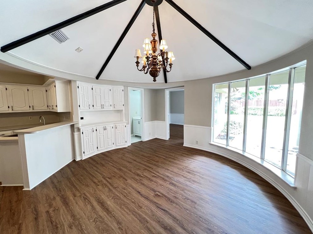 6857 Heatherknoll Dr, Dallas TX  75248-5531 exterior