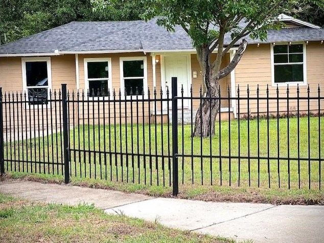 536 Rowland Ave, Dallas, TX 75217-4700