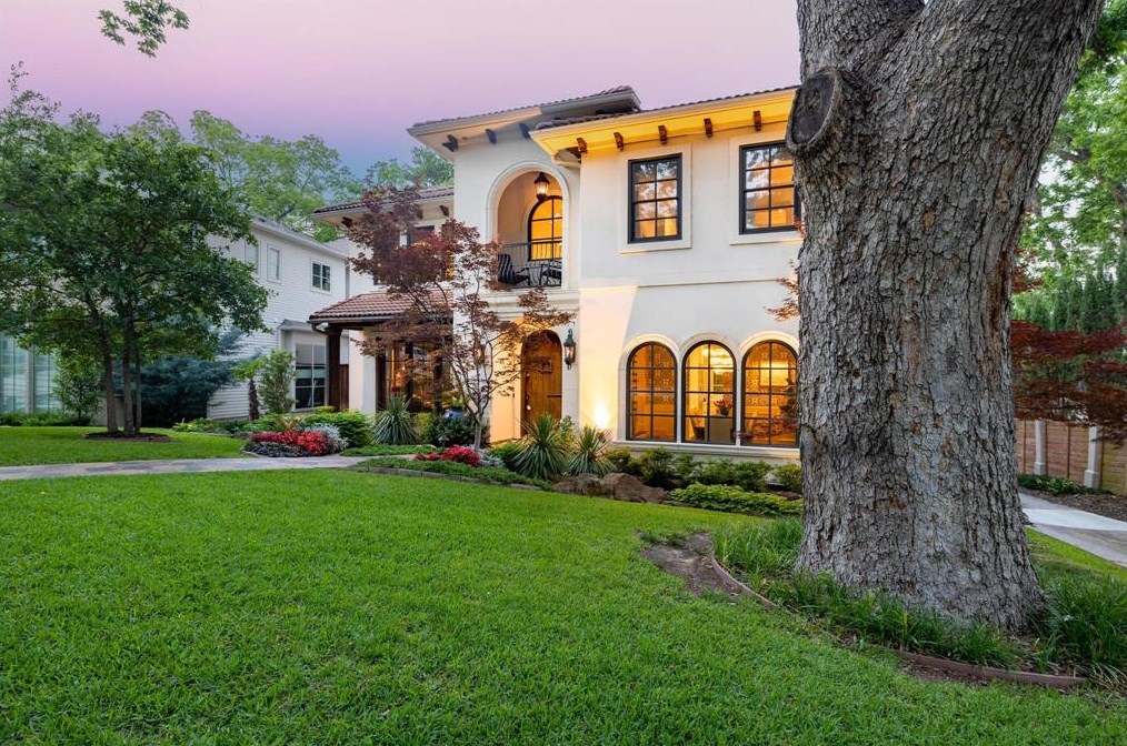 7155 Shook Ave, Dallas, TX 75214-3827