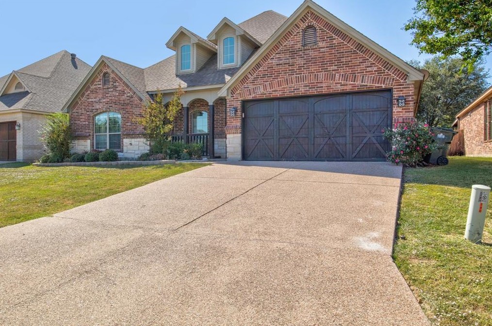 390 Spyglass Dr, Aledo, TX 76008-3152