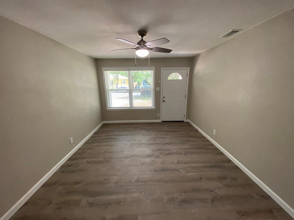 9714 Tamalpais Dr, Dallas, TX 75217