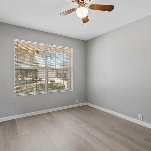 9013 Wagon Trl, Aubrey, TX 76227