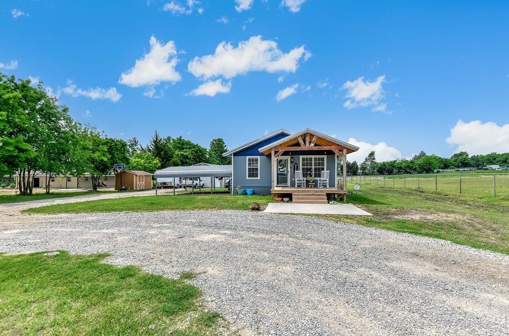 400 Mitchell Rd, Sherman, TX 75090-3223