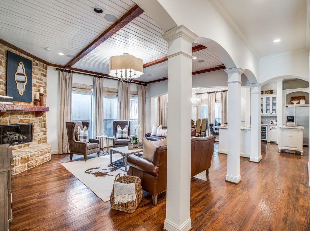 5436 Longview St, Dallas TX 75206-5606 exterior