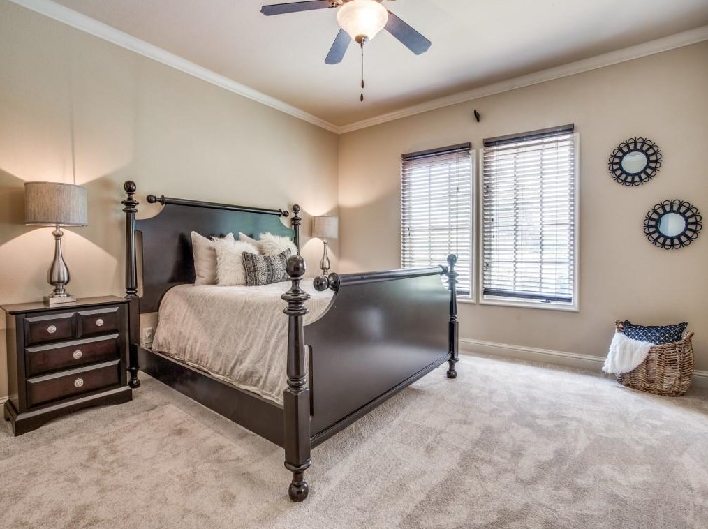 5436 Longview St, Dallas TX 75206-5606 exterior