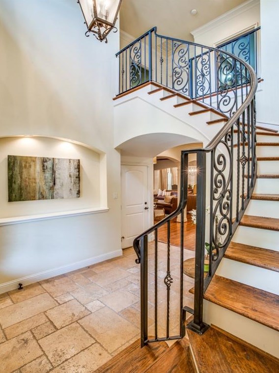 5436 Longview St, Dallas TX 75206-5606 exterior