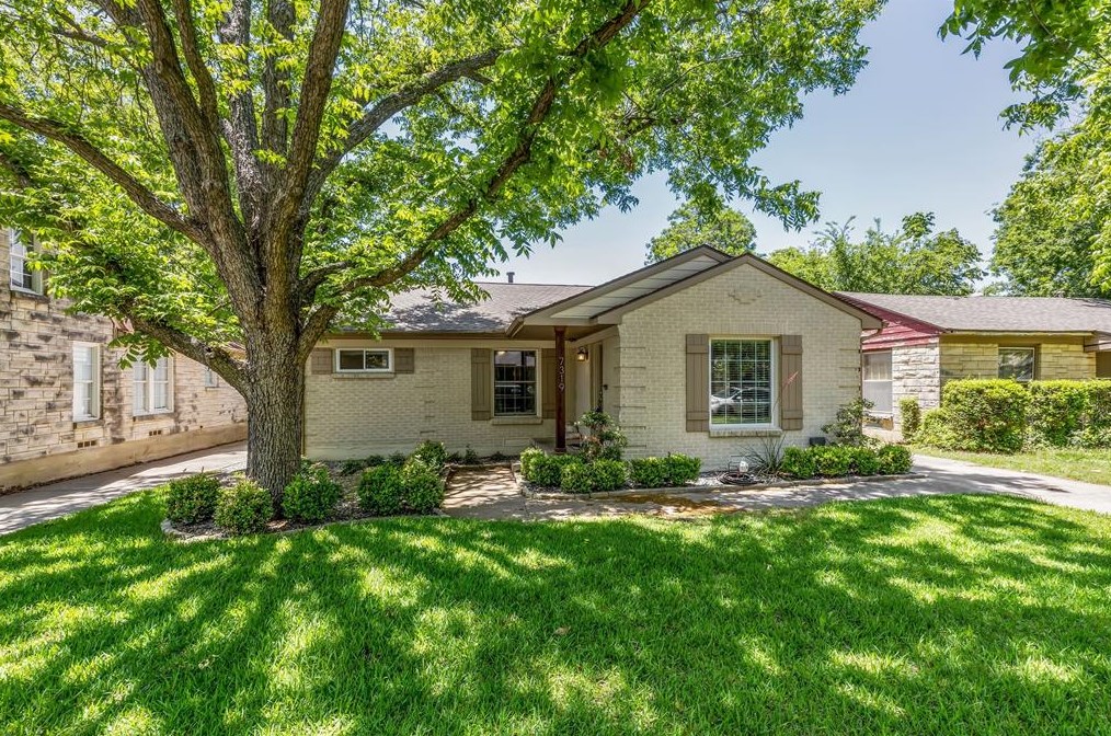 7319 Caillet St, Dallas, TX 75209