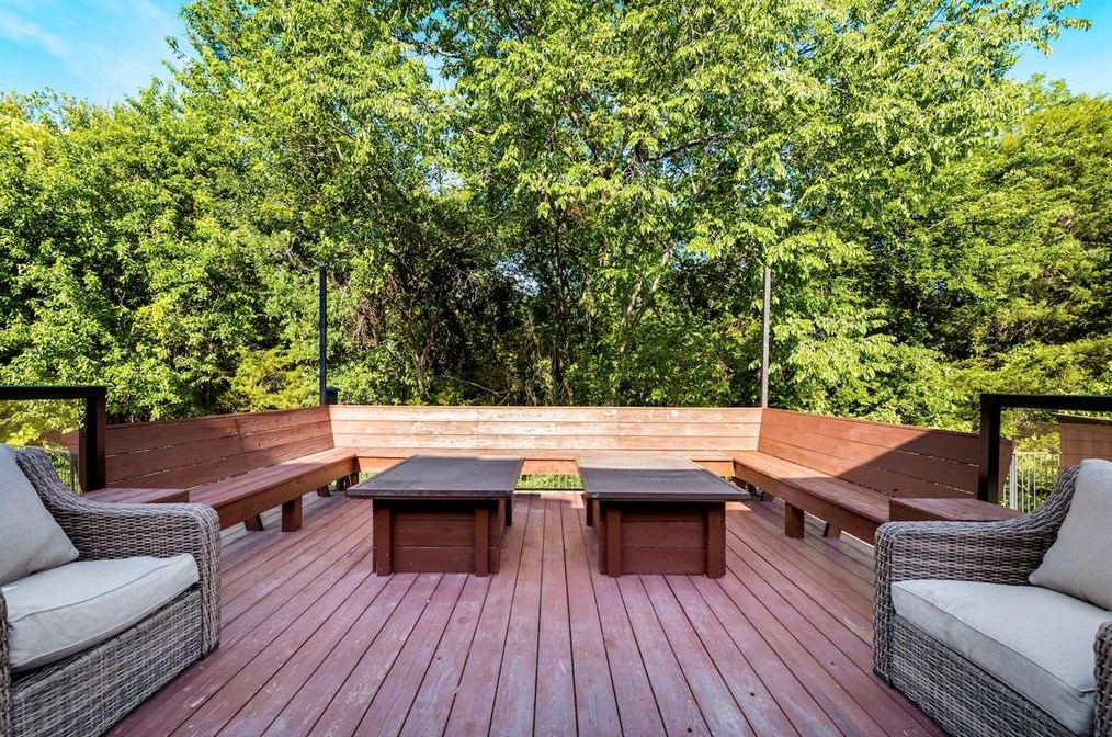 2008 Pinenut Dr, Mesquite TX 75181-2929 exterior