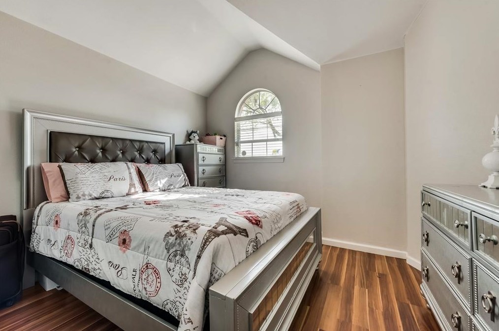 2008 Pinenut Dr, Mesquite TX 75181-2929 exterior