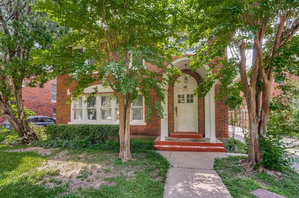 4810 Tremont St, Dallas, TX 75246-1128