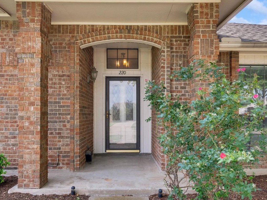 220 Magnolia Dr, Coppell TX  75019-3257 exterior