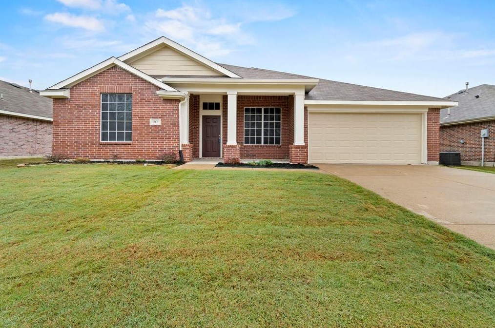 517 Chestnut Trl, Forney, TX 75126