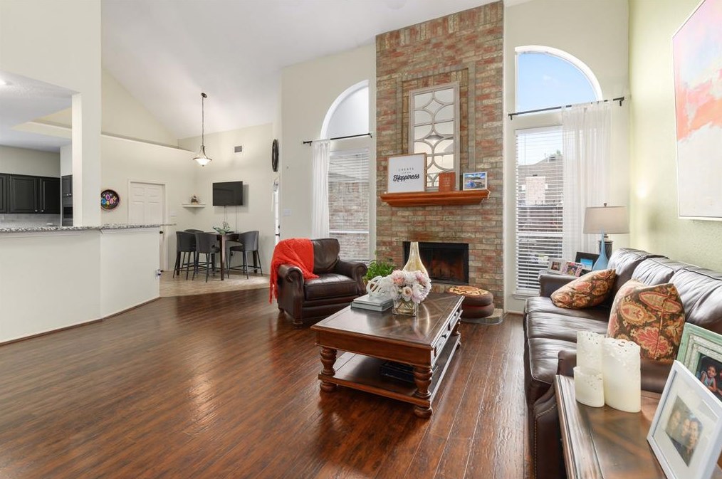 1624 Ariel Dr, Mesquite TX 75181-1776 exterior