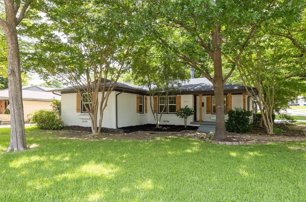 9817 Lake Highlands Dr, Dallas, TX 75218-2146