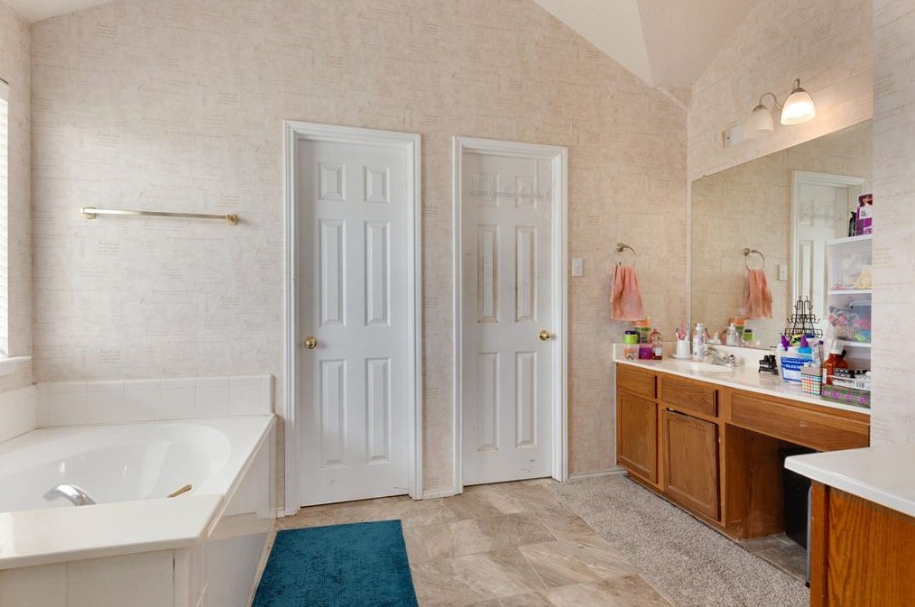 3329 Strm Side Ct, Mesquite TX 75181-4294 exterior