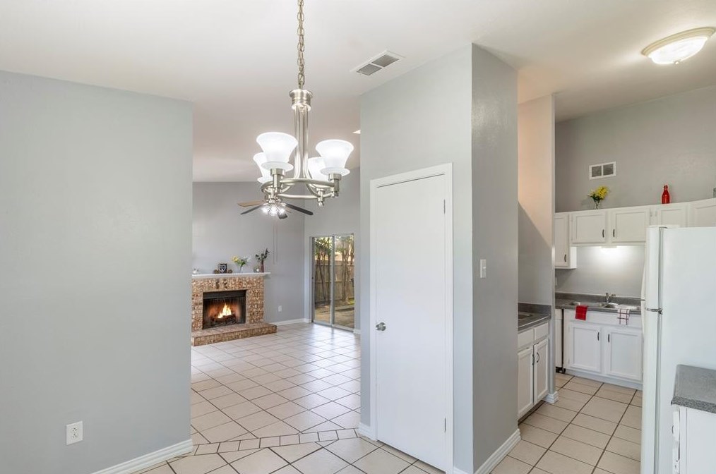 1419 Butterfield Dr, Mesquite TX 75150-6002 exterior