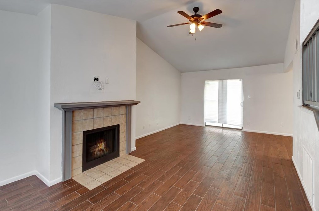 4521 Mariner Dr, Rowlett, TX 75088-8949