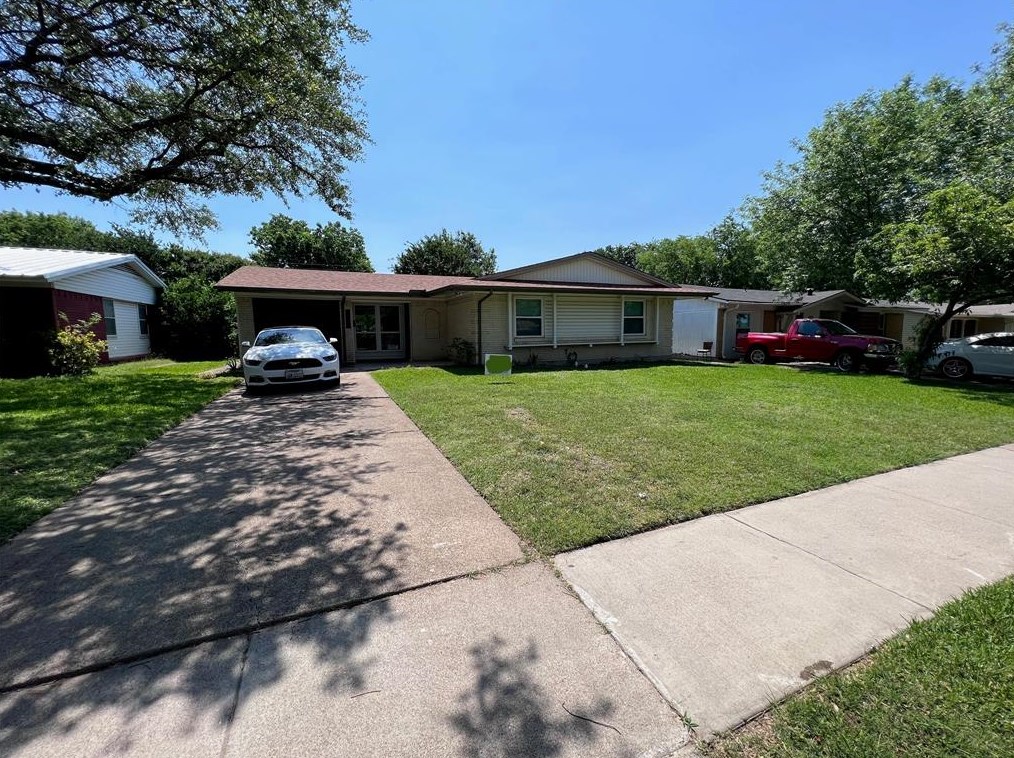 3608 Flamingo Way, Mesquite, TX 75150
