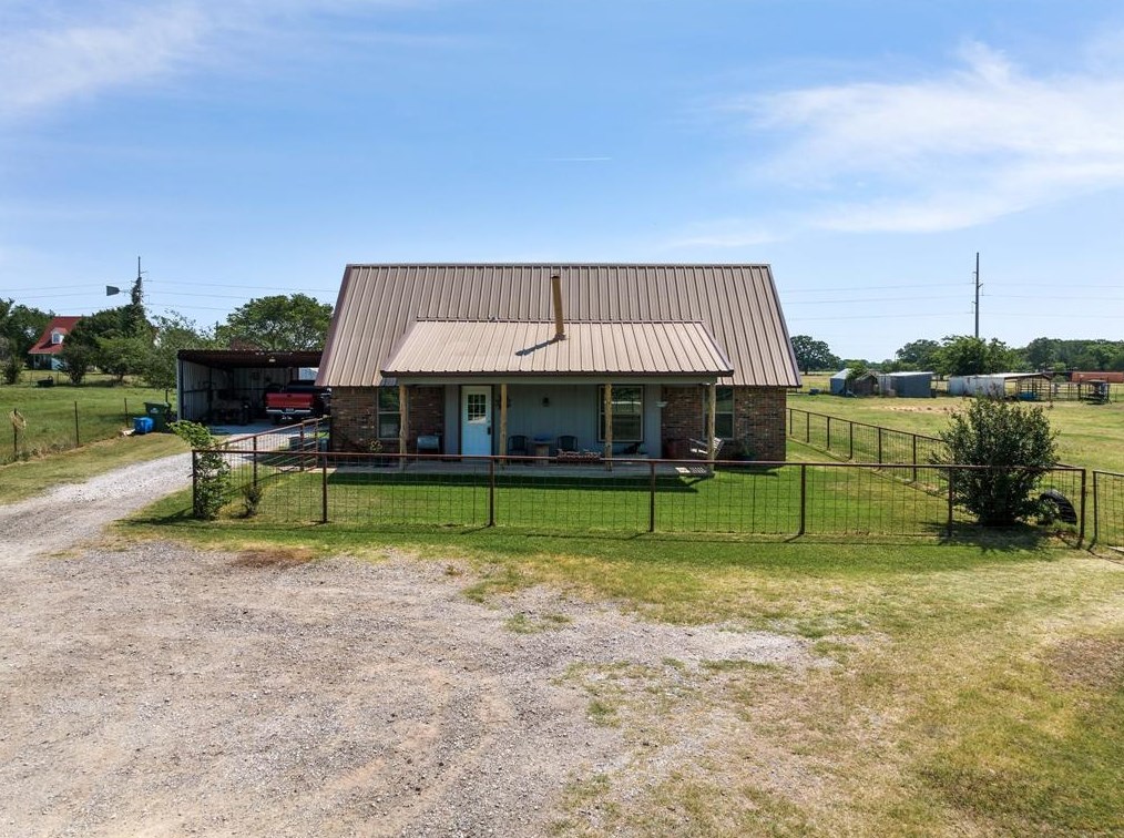 1106 Hcr 1414, Covington, TX 76636-4468