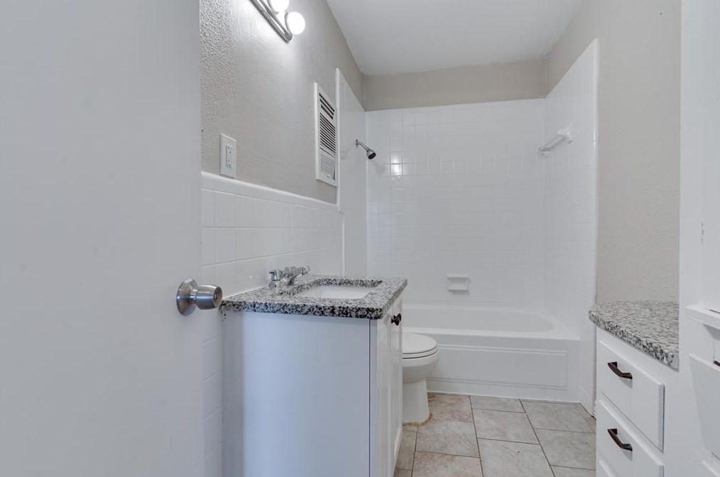 3619 Emerald Dr, Mesquite TX 75150-2529 exterior