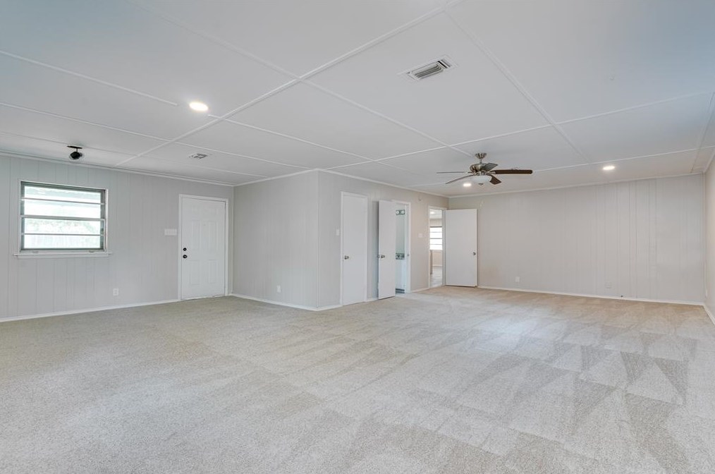 3619 Emerald Dr, Mesquite TX 75150-2529 exterior