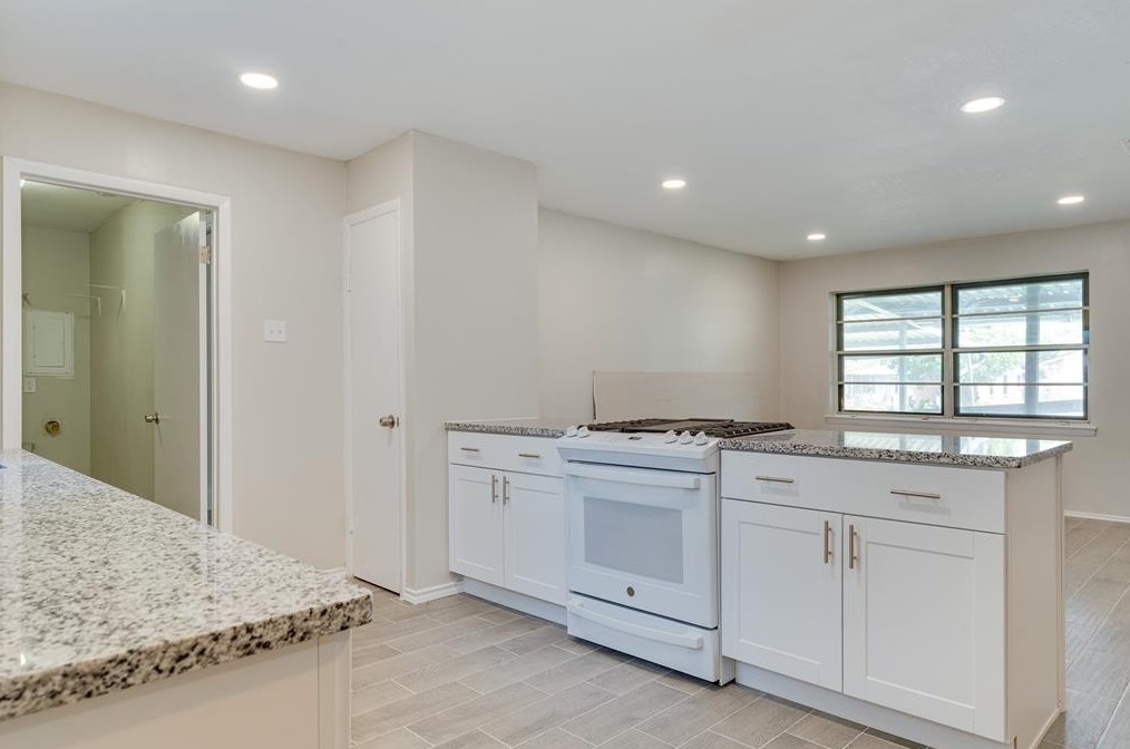 3619 Emerald Dr, Mesquite TX 75150-2529 exterior