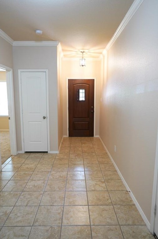 9000 Holliday Ln, Aubrey, TX 76227