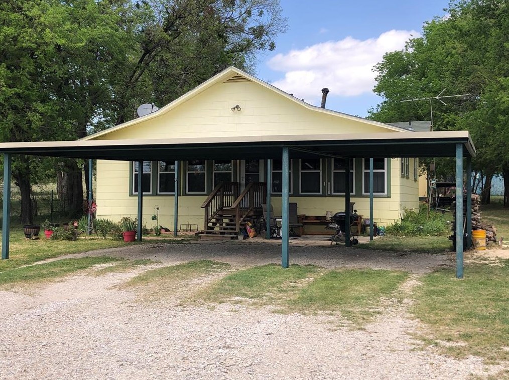 112 Fm 718, Newark, TX 76071-3810