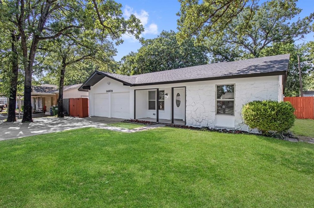 14609 Oakwood Ln, Mesquite, TX 75180-3607