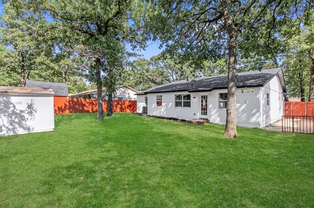 14609 Oakwood Ln, Mesquite TX 75180-3522 exterior