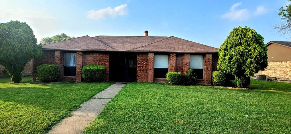 907 Courtney Dr, Mesquite, TX 75150-6059