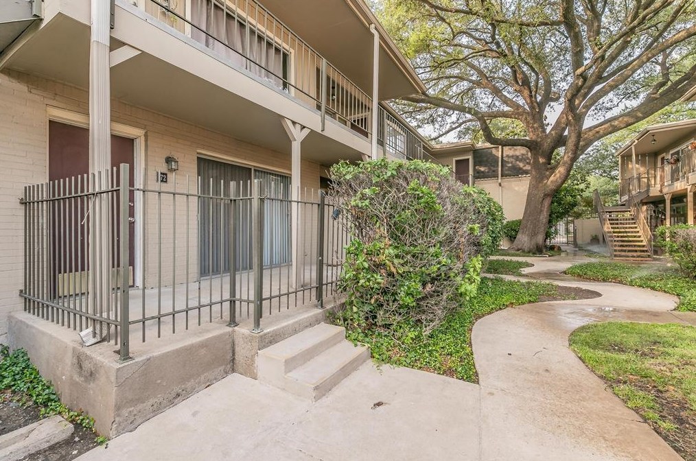 5311 Fleetwood Oaks Ave Apt 172, Dallas, TX 75235