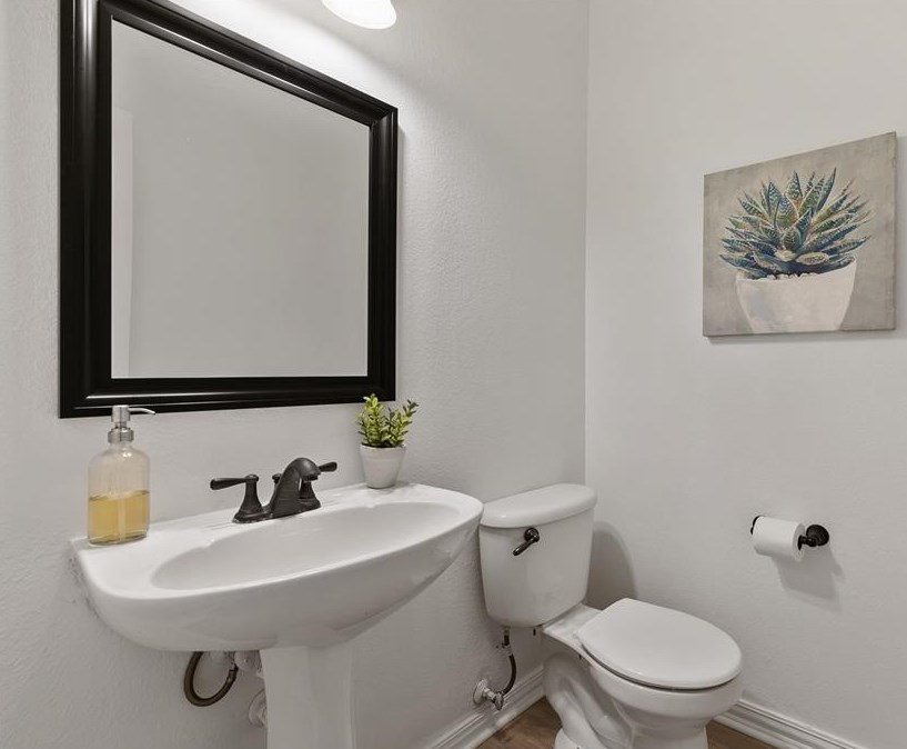 8601 Seafield Ln, Rowlett TX 75089-8311 exterior