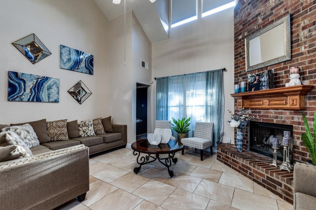 4011 Silver Lake Trl, Forney, TX 75126-8188
