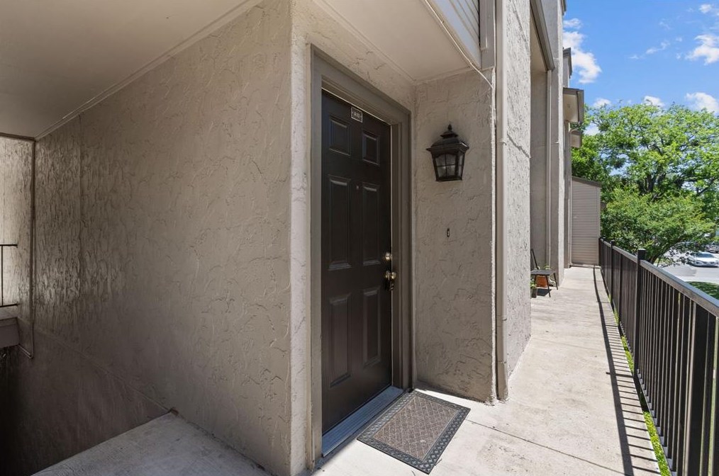 5757 Martel Ave, Dallas, TX 75206-5788