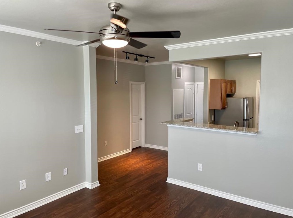 6727 Deseo #215c, Irving, TX 75039