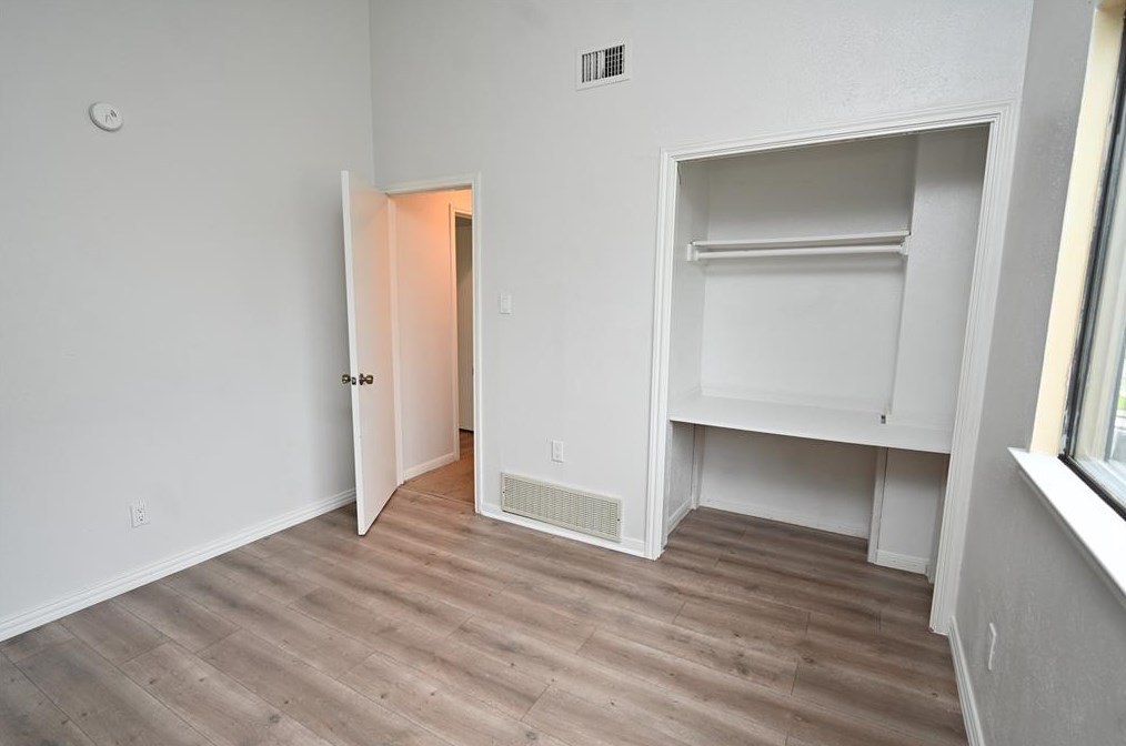 817 Via Madonna, Mesquite TX 75150-3051 exterior