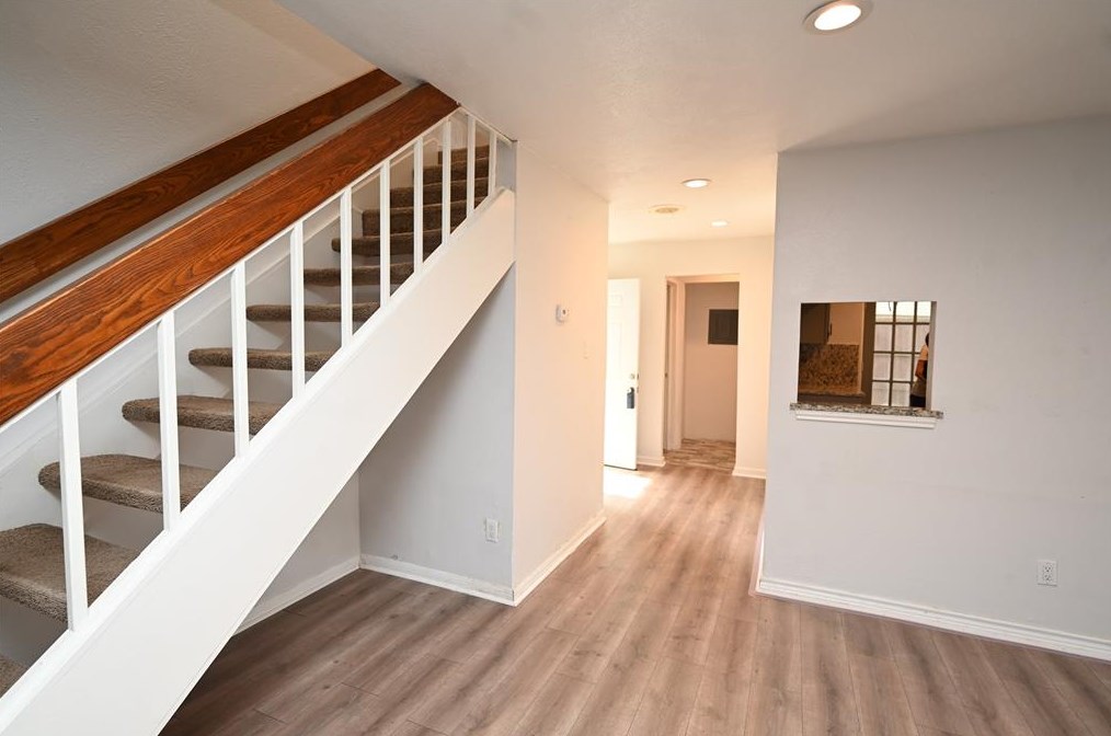 817 Via Madonna, Mesquite TX 75150-3051 exterior