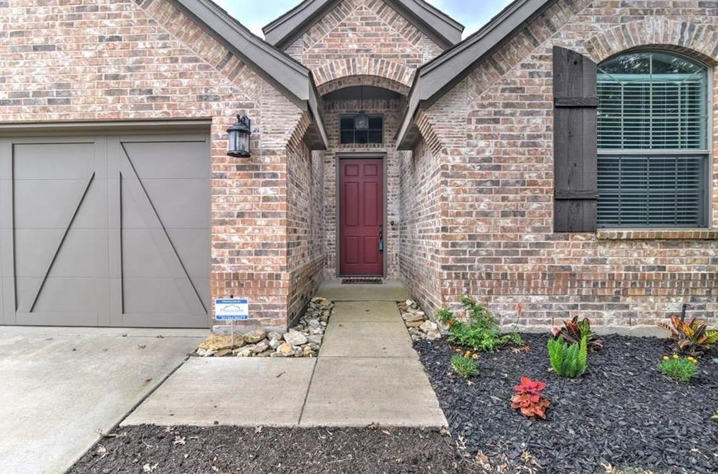 9821 Brazoria Trl, Fort Worth, TX 76126