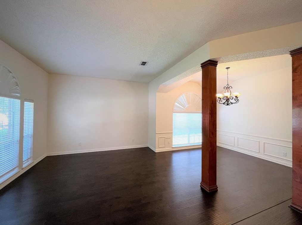 6909 Wickliff Trl, Plano, TX 75023