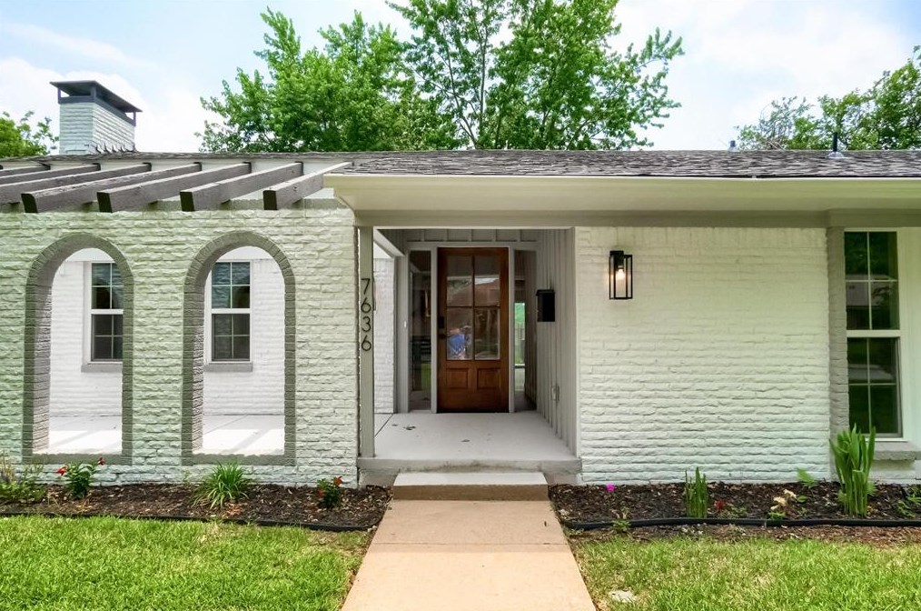 7636 La Risa Dr, Dallas, TX 75248-4337