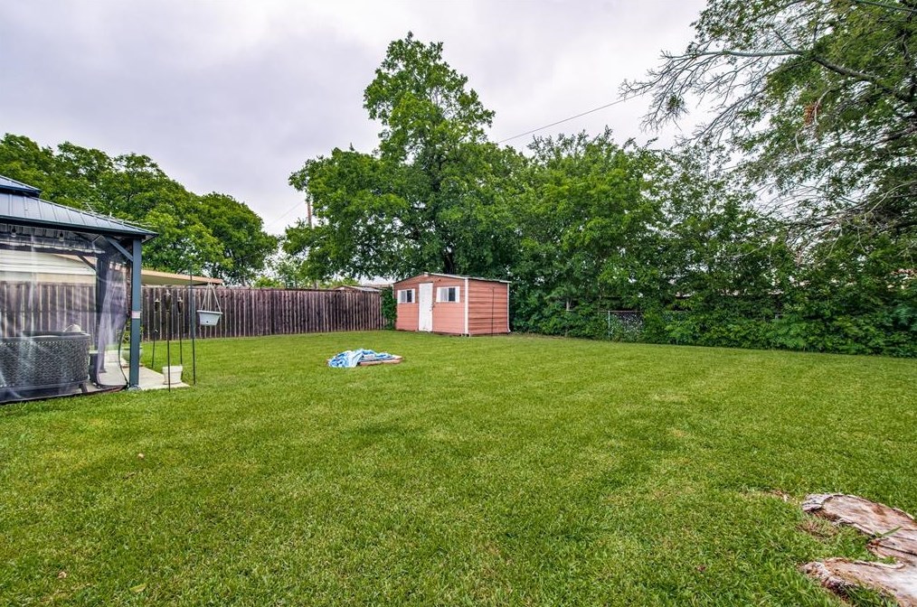 506 Desco Dr, Mesquite TX 75149-3416 exterior