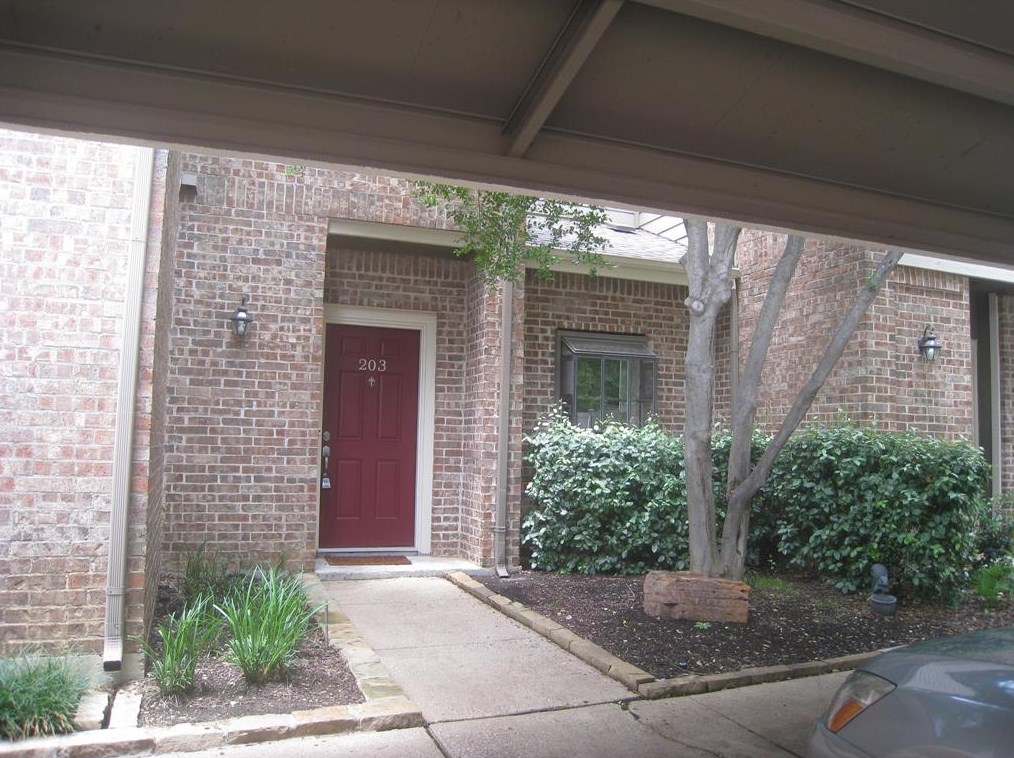 5859 Frankford Rd Apt 203, Dallas, TX 75252