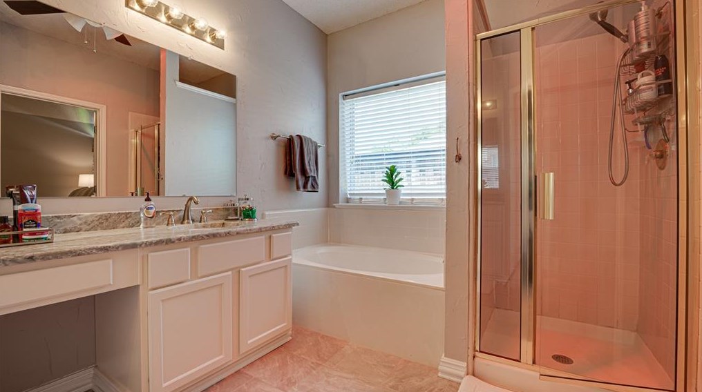 7401 Centenary Dr, Rowlett TX 75089-3065 exterior