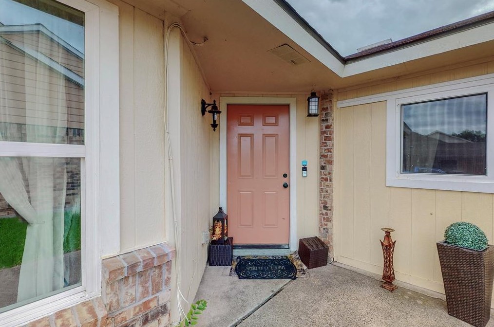 7702 Catamaran Rd, Rowlett, TX 75088-4748