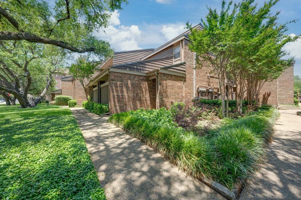 6011 Milton St, Dallas, TX 75206-4405