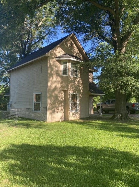 425 N Pecan, Van, TX 75790