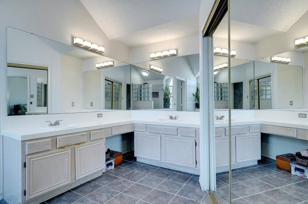 12709 Winter Park, Mesquite TX 75180-3057 exterior