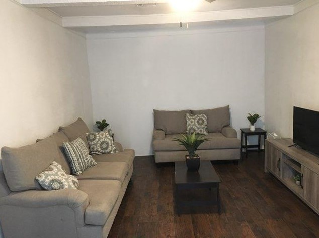 928 Windomere Ave, Dallas TX  75208-7233 exterior