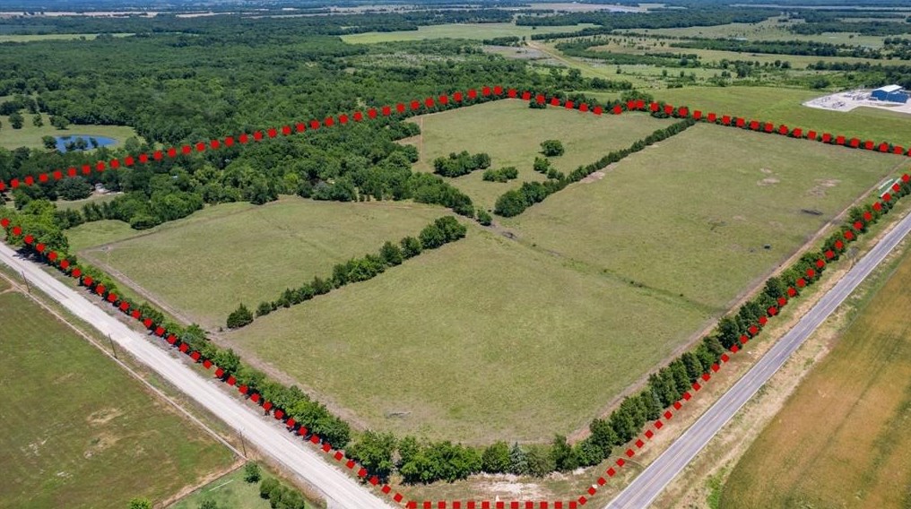 9581 Farm Road 128, Ben Franklin, TX 75415-3883
